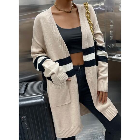 Goodnight Macaroon ‘Estrella' Stripe Colorblock Cardigan in Cream White - Picture 2 of 15